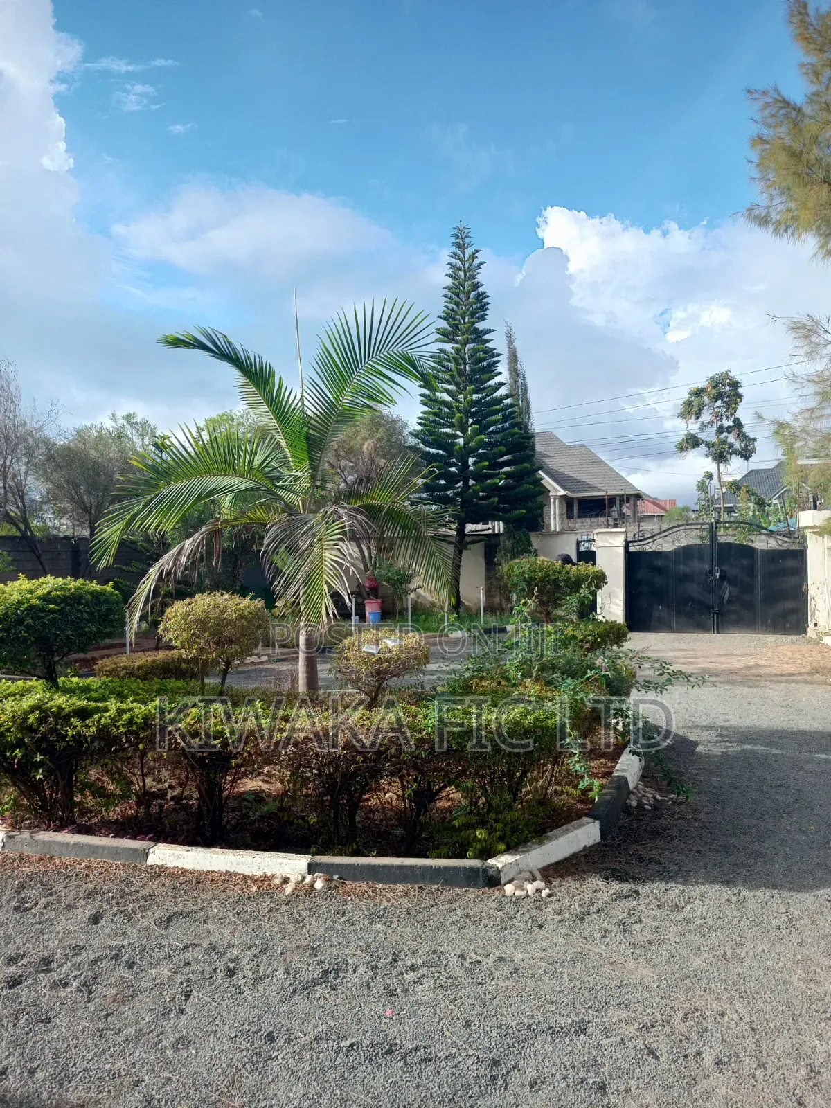 5bdrm House in Corner, Kamakis for rent in Kamakis