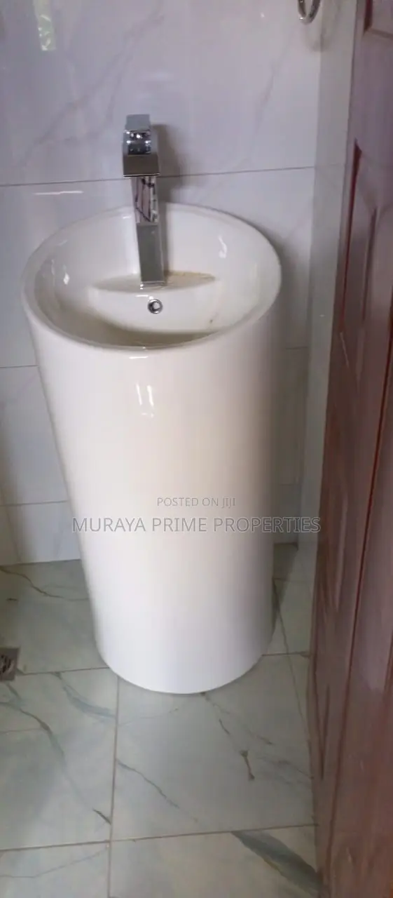 4bdrm Maisonette in Kerarapon for rent in Kerarapon