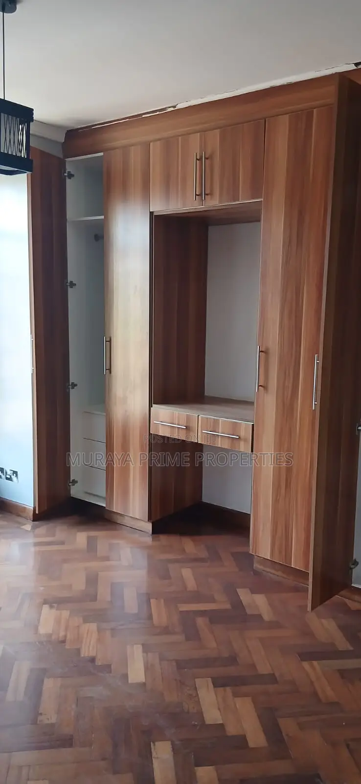 5bdrm Maisonette in Kerarapo, Kerarapon for rent in Kerarapon