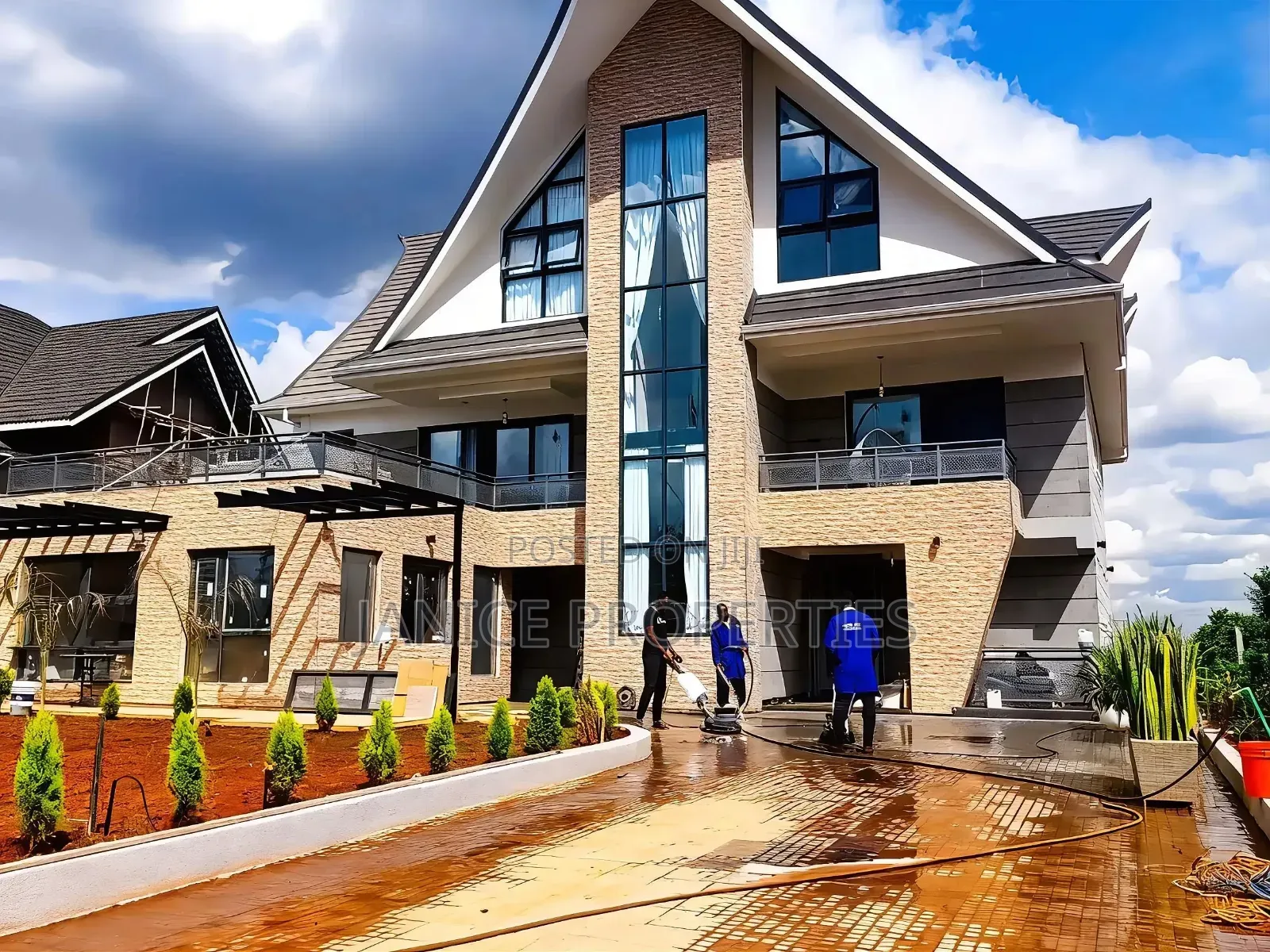 6bdrm Mansion in 𝑹𝒖𝒊𝒓𝒖- 𝑫𝒂𝒚𝒌𝒊𝒐, Kimbo for sale in Kimbo