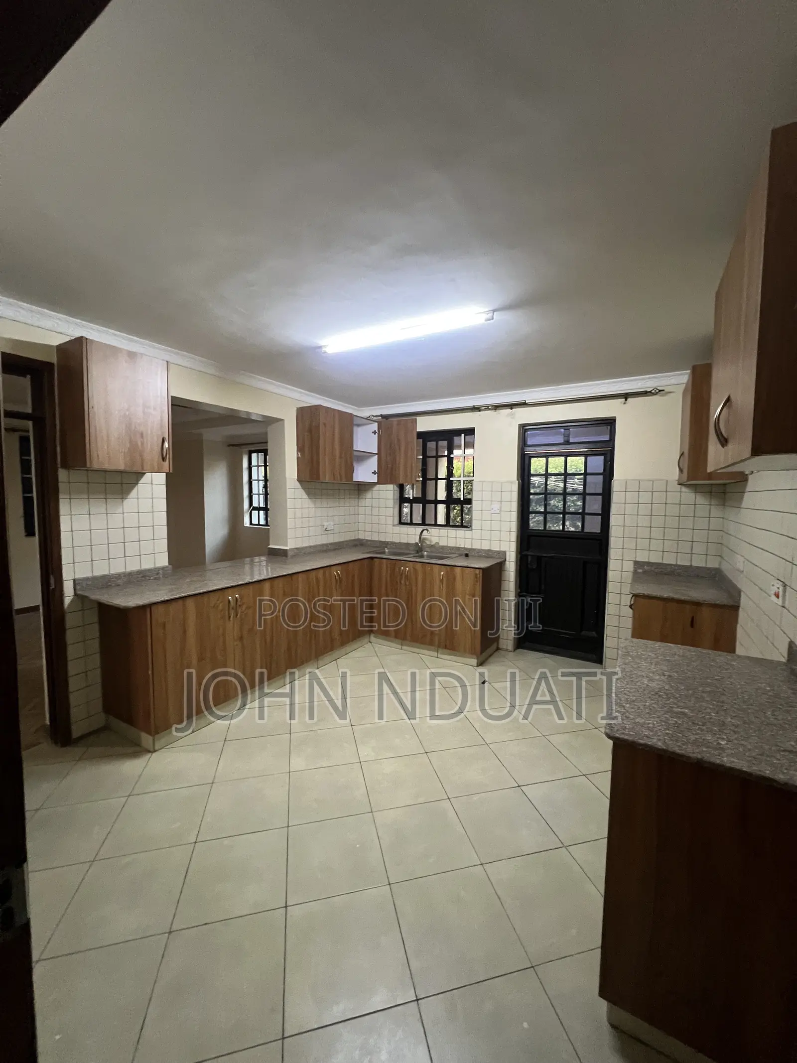5bdrm Mansion in Thome for rent in Thome