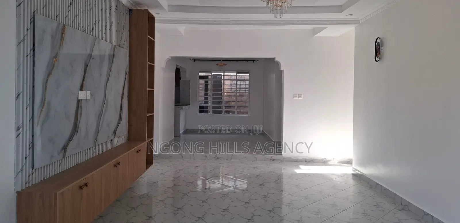 3bdrm Bungalow in Ololua, Oluulua for sale in Oluulua