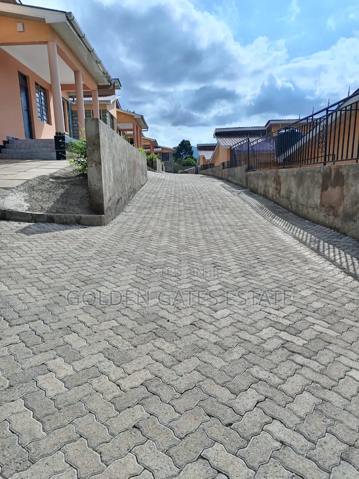 3bdrm Bungalow in Rimpa for rent in Rimpa