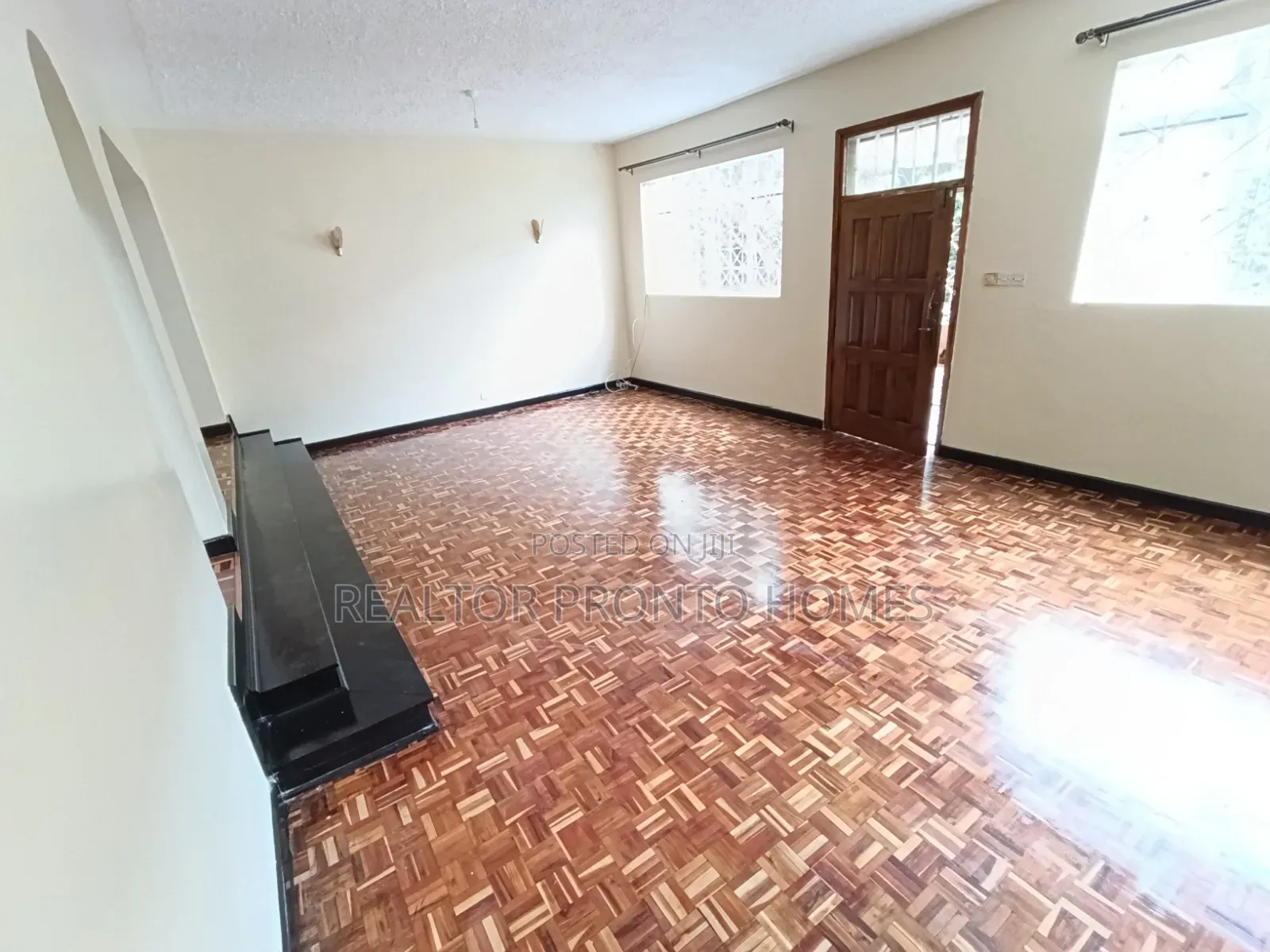 5bdrm House in Valley Arcade for rent in Valley Arcade