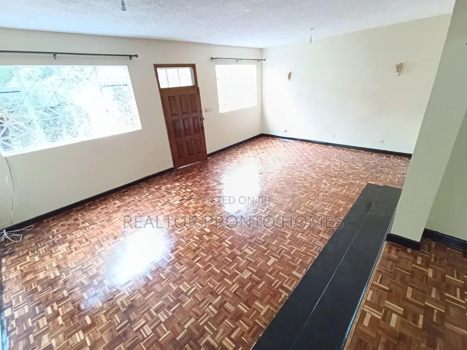 5bdrm House in Valley Arcade for rent in Valley Arcade
