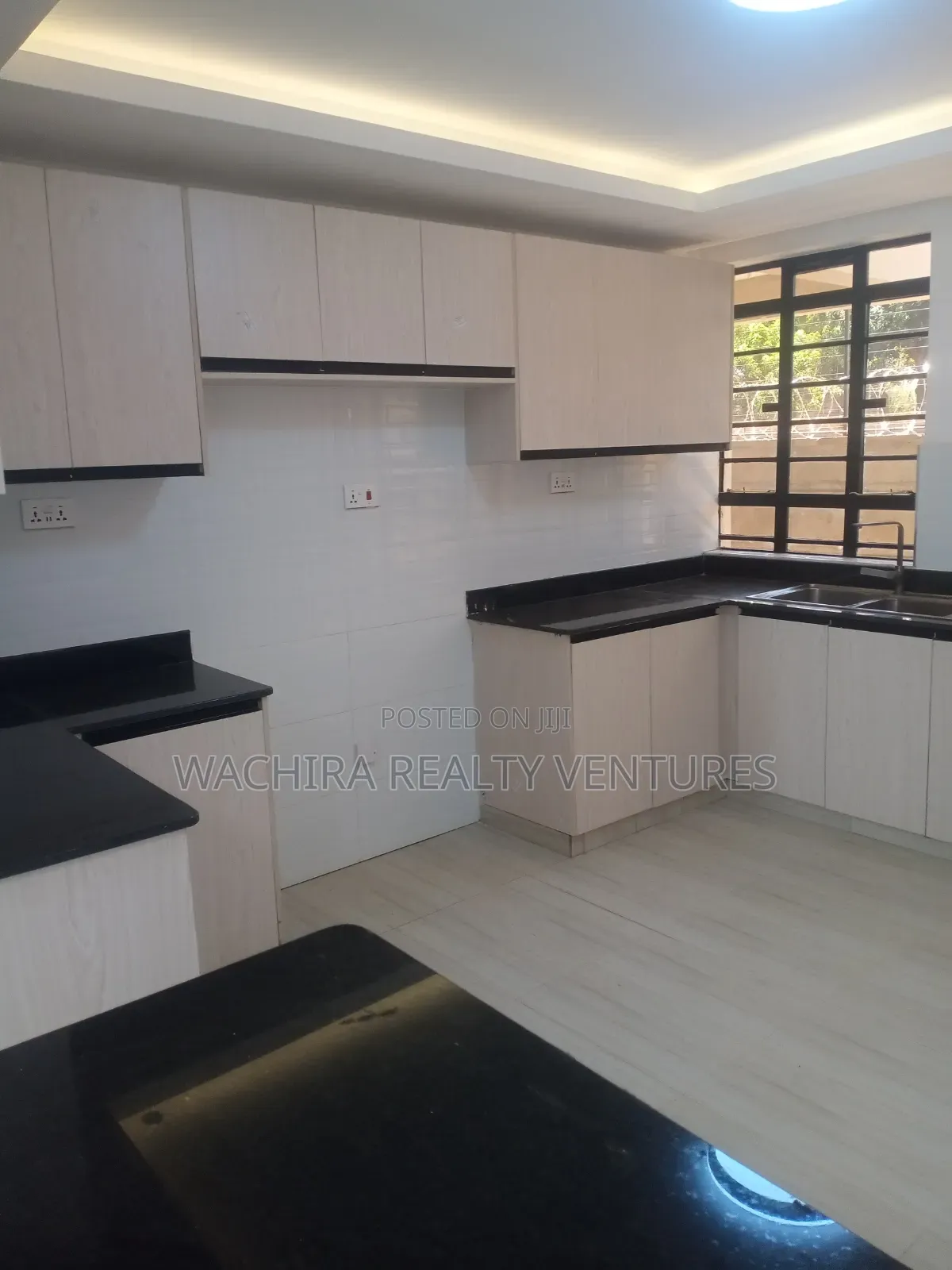 5bdrm Maisonette in Karai for rent in Karai