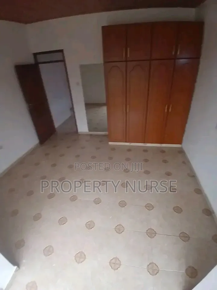 2bdrm Duplex in Gateway Mall Area for rent in Gateway Mall Area