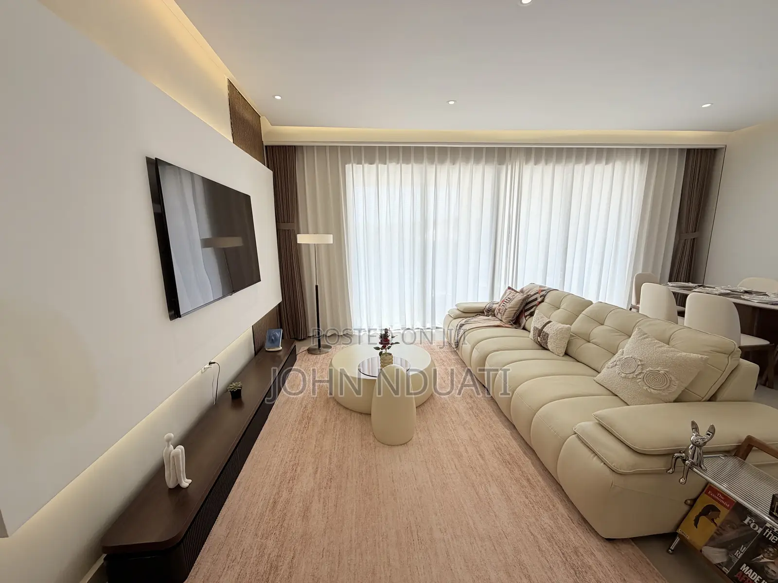 3bdrm Apartment in Windsor, Thome for sale in Thome