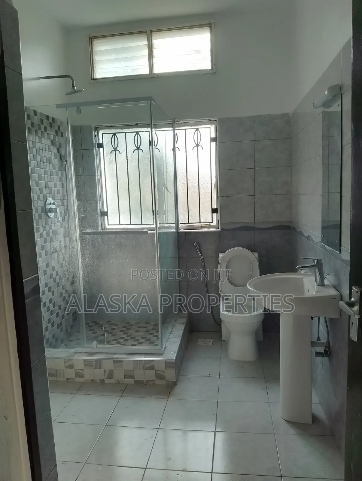 3bdrm Maisonette in Nyali Estate for rent in Nyali Mkomani