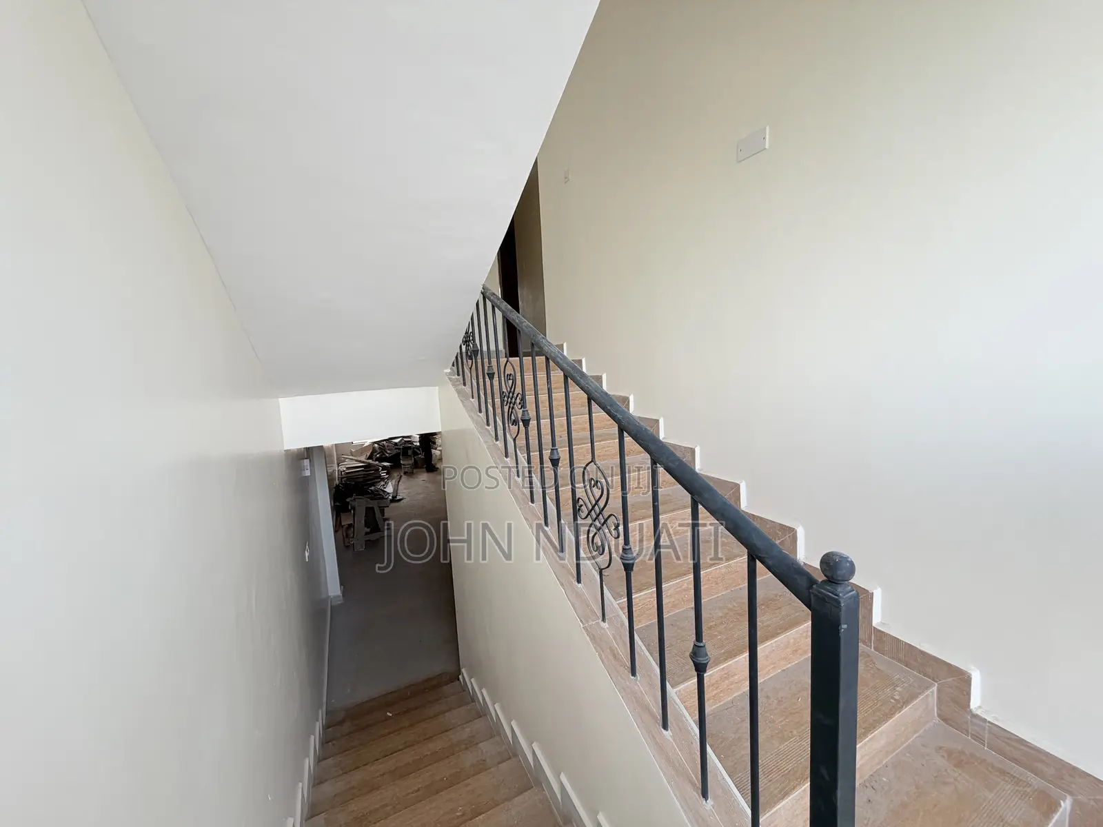 5bdrm Mansion in Membley for rent in Membley Estate