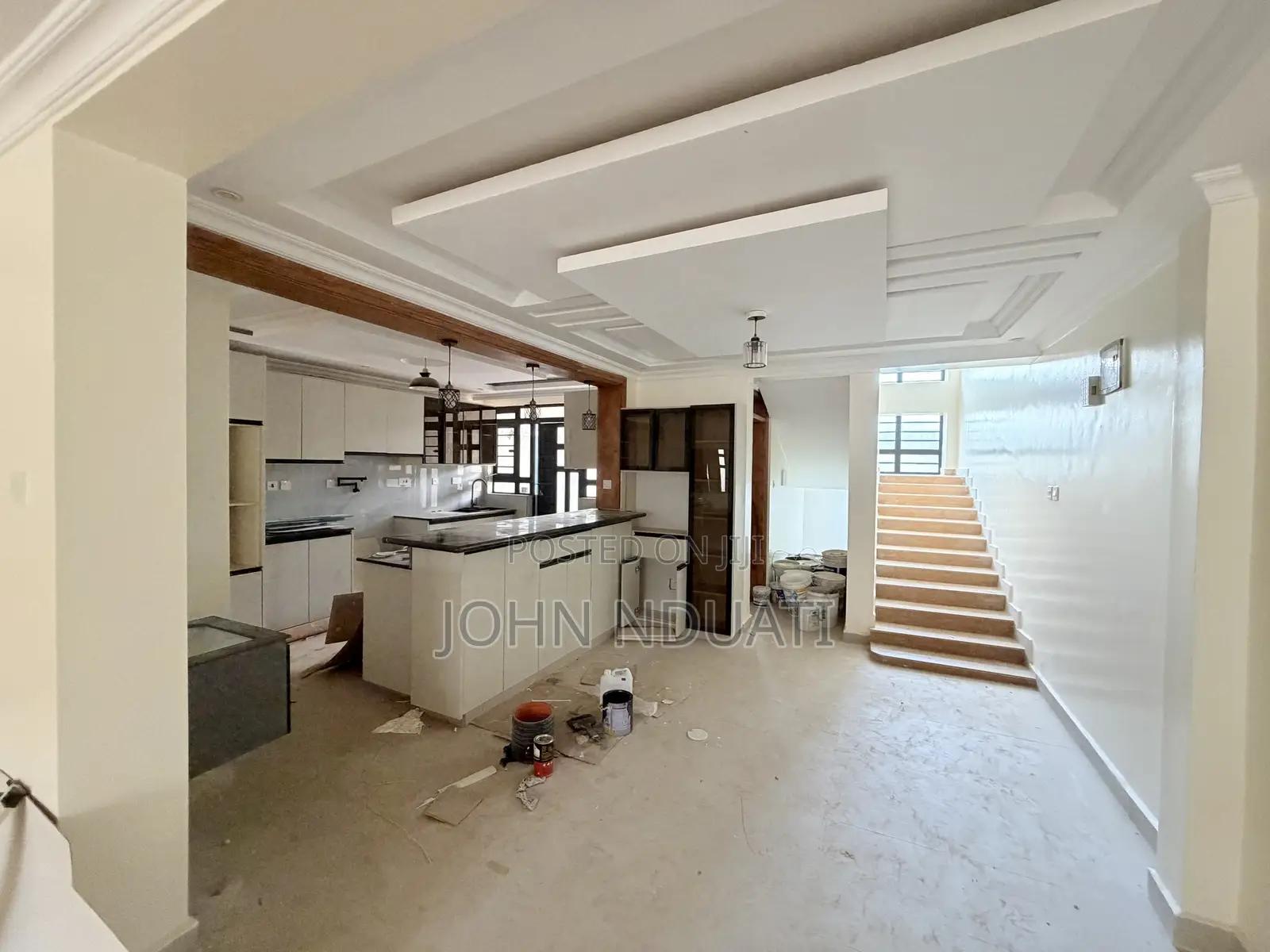 5bdrm Mansion in Membley for rent in Membley Estate