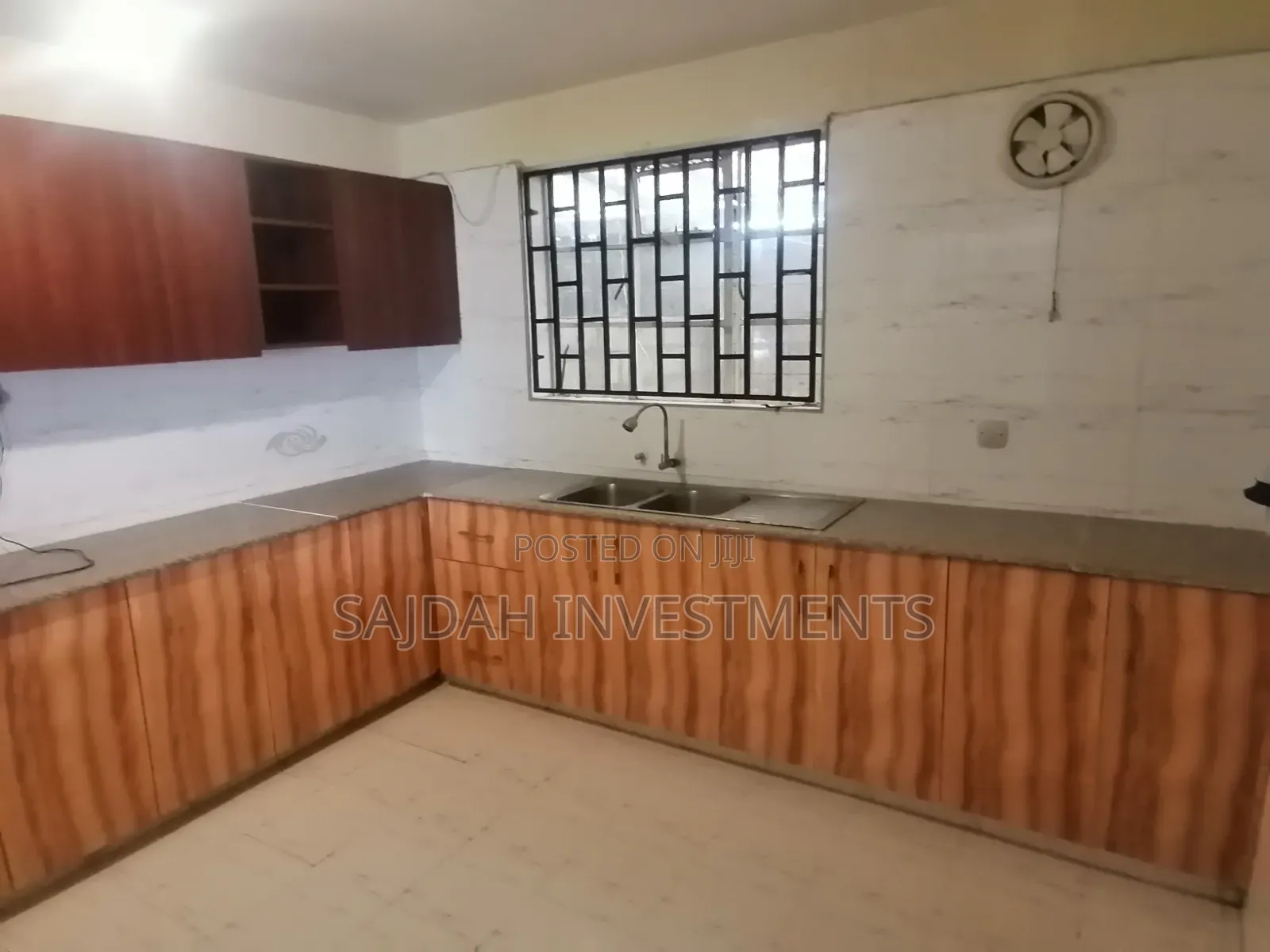 3bdrm Maisonette in Denhalm, Parklands/Highridge for rent in Parklands/Highridge
