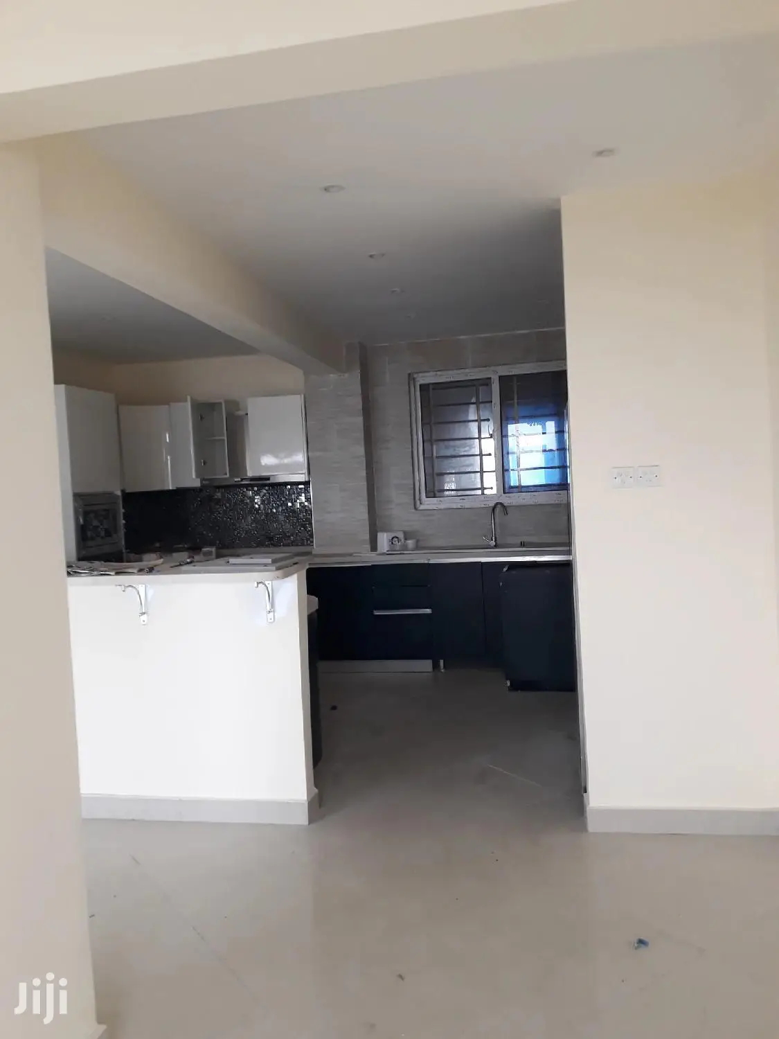 Luxury 3-Bedroom Flats for Sale - Elevate Your Lifestyle Today in Tudor
