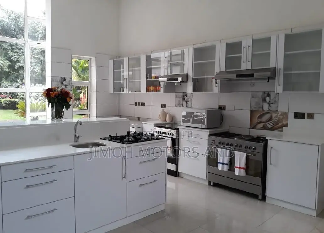 Contemporary Residence in Old Muthaiga: Ideal for Family in Parklands/Highridge